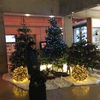 Снимок сделан в Hôtel Novotel Paris Gare de Lyon пользователем Jann D. 12/21/2016