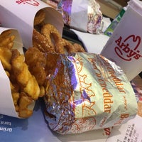 Photo taken at Arby&amp;#39;s by mssnnddm on 2/12/2018