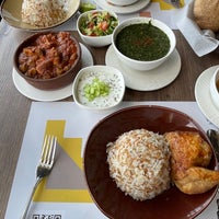 Foto scattata a Hadoota Masreya Restaurant &amp; Cafe da Aziz . il 3/15/2023