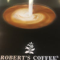 Photo taken at Robert&amp;#39;s Coffee by MEHMET SELÇUK on 6/5/2021
