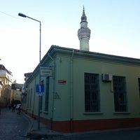 Photo taken at Akbıyık Camii by Ömer S. on 10/25/2014