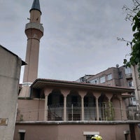 Photo taken at Molla Hüsrev (Sofular) Camii by Ömer S. on 5/2/2022