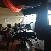 10/13/2012 tarihinde Kinsey S.ziyaretçi tarafından Sitara Indian Restaurant'de çekilen fotoğraf