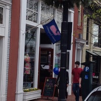 Photo taken at Vineyard Vines by Andrew W. on 4/12/2013