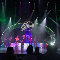 รูปภาพถ่ายที่ Frank Marino&amp;#39;s Divas Las Vegas โดย Danilo F. เมื่อ 7/9/2017
