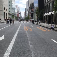 Photo taken at Namiki-dori Street by ハル on 8/14/2022