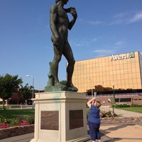 Statue of David - Sioux Falls, SD - Statues of Religious 