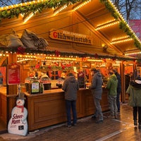 Photo taken at Zehlendorfer Weihnachtsmarkt by Adam F. on 12/18/2021