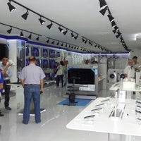 6/15/2013にHakan E.がÇağdaş Holding Samsung Digital Plazaで撮った写真