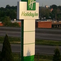 Photo taken at Holiday Inn St. Louis - Forest Park by KluangMan on 5/26/2013