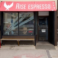 รูปภาพถ่ายที่ RISE Cafe โดย RISE Cafe เมื่อ 10/21/2015