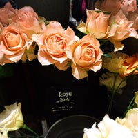 青山フラワーマーケット Now Closed Flower Shop 青山フラワーマーケット Now Closed Flower Shop