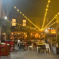 Photo taken at The West Quay (Wetherspoon) by H K. on 10/4/2023