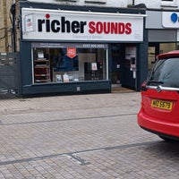 Photo taken at Richer Sounds by Burnley on 4/10/2024