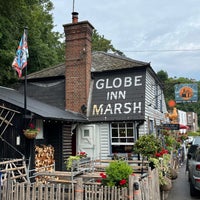 Foto diambil di Globe Inn Marsh oleh Bennet H. pada 6/17/2023