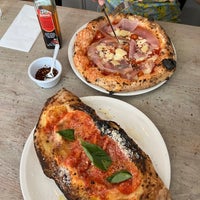 Photo taken at L&amp;#39;Antica Pizzeria by Bennet H. on 6/24/2023