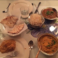 Снимок сделан в Panjabi Tadka Indian Restaurant пользователем Tanya L. 1/19/2016