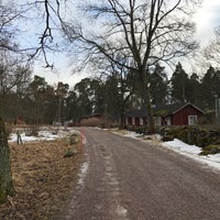 Photo taken at Kruunuvuorenranta / Kronbergsstranden by Дарья А. on 3/22/2017