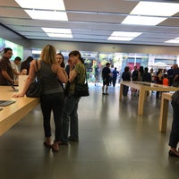 Photo taken at Apple Genius Bar by Deborah C. on 7/9/2017