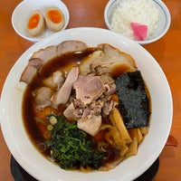 Photo taken at ラーメンめんくま by ヒデ 。. on 12/2/2022