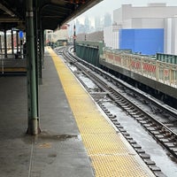 Photo taken at MTA Subway - Queensboro Plaza (7/N/W) by Rob F. on 4/1/2023