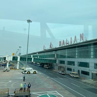 Photo taken at Dalian Zhoushuizi International Airport (DLC) by Chilway X. on 4/28/2024