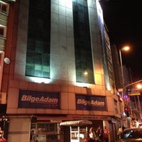 bilge adam istanbul da ogrenci merkezi