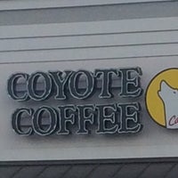 Photo prise au Coyote Coffee Cafe - Powdersville par Charles G. le6/26/2017