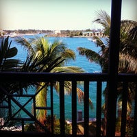 3/16/2013にKristi R.がPelican Bay at Lucaya Hotelで撮った写真