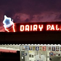 Foto tirada no(a) Dairy Palace por Dairy Palace em 9/24/2013
