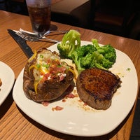 Photo taken at Outback Steakhouse by Scott C. on 9/10/2020
