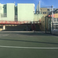 Photo taken at Helen Wills Basketball Courts by Charlie K. on 6/10/2016