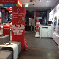 2/27/2014에 Andrej K.님이 Vodafone Shop에서 찍은 사진
