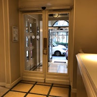 Снимок сделан в Hôtel Duminy Vendôme пользователем Shuff M. 2/25/2019