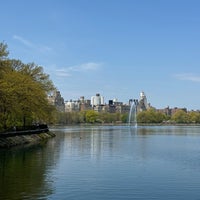 Photo taken at Jacqueline Kennedy Onassis Reservoir by Mikhail P. on 4/28/2024