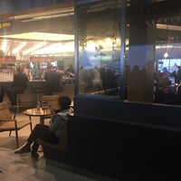 Photo taken at KLM Lounge - Deep Rest Zone by Robert B. on 10/30/2018
