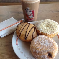 Photo taken at Dunkin&amp;#39; by Haris S. on 11/7/2016