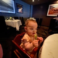 Photo taken at Morton&amp;#39;s The Steakhouse by mar r. on 6/20/2021