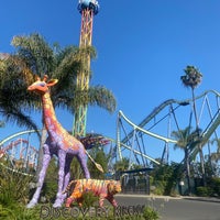 Foto diambil di Six Flags Discovery Kingdom oleh J.Meshal pada 8/6/2023