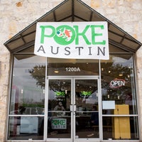 4/11/2018 tarihinde Poke Austinziyaretçi tarafından Poke Austin'de çekilen fotoğraf