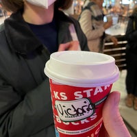 Das Foto wurde bei Starbucks von Kirill O. am 11/12/2021 aufgenommen