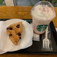 Photo taken at Starbucks by 小蜂 on 3/1/2020