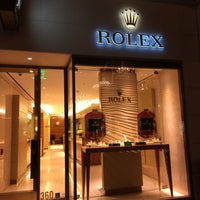 Photo taken at Rolex by Jacob(ジェイコブ) on 12/7/2014