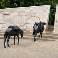 Photo taken at Animals In War Memorial by Sydney R. on 5/28/2022