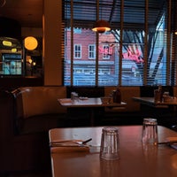 รูปภาพถ่ายที่ Soho Diner โดย Buster P เมื่อ 3/8/2023