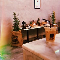 รูปภาพถ่ายที่ 180° Specialty Coffee โดย HA🧏🏻‍♀️ เมื่อ 5/19/2019