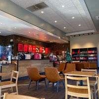 Photo taken at Starbucks by M.Y.Z ✨. on 11/6/2021