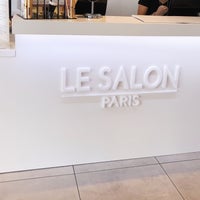 Photo taken at Le Salon Paris by Corinne G. on 3/14/2018