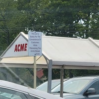 Photo taken at ACME Markets by shanemichael D. on 8/7/2021