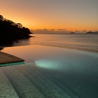 Photo taken at Four Seasons Resort Seychelles by Tahani on 10/24/2023